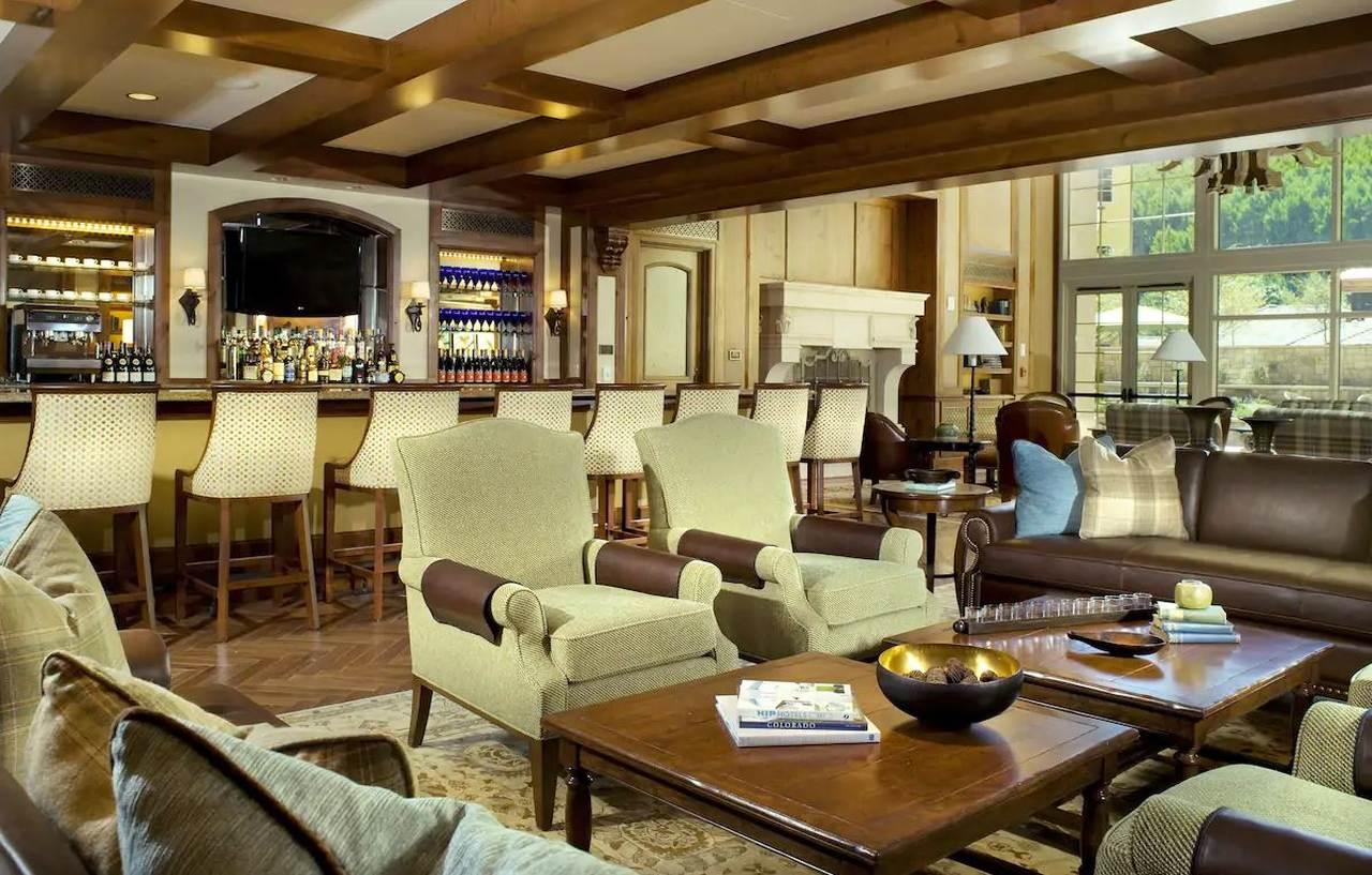 Legendary Lodging At The Ritz Vail Kültér fotó