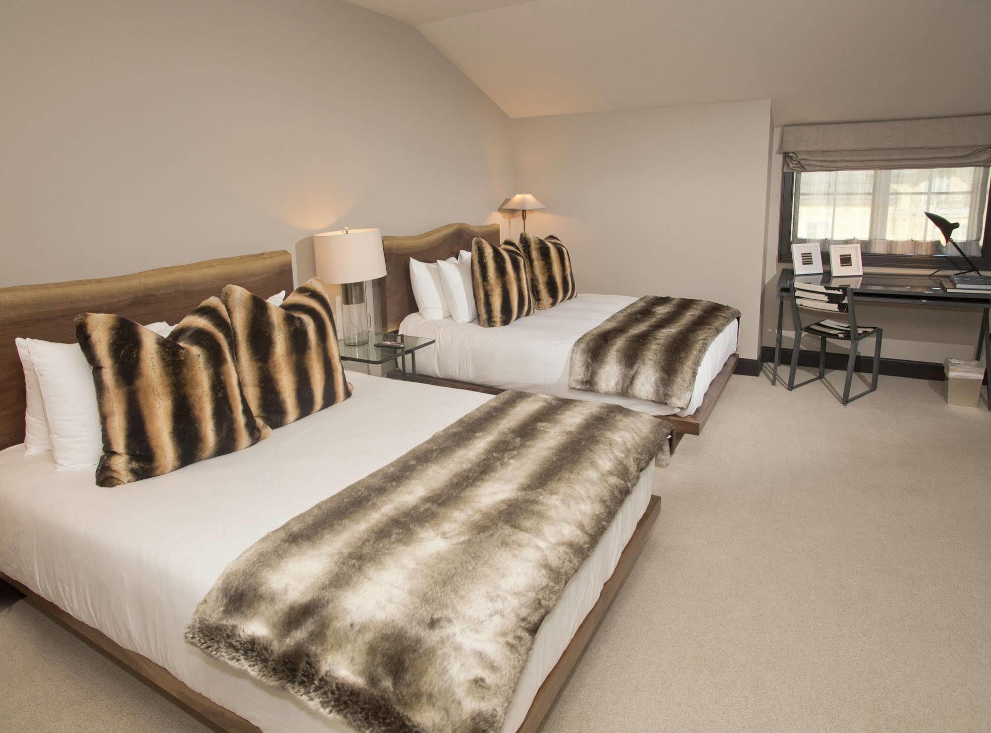 Legendary Lodging At The Ritz Vail Kültér fotó